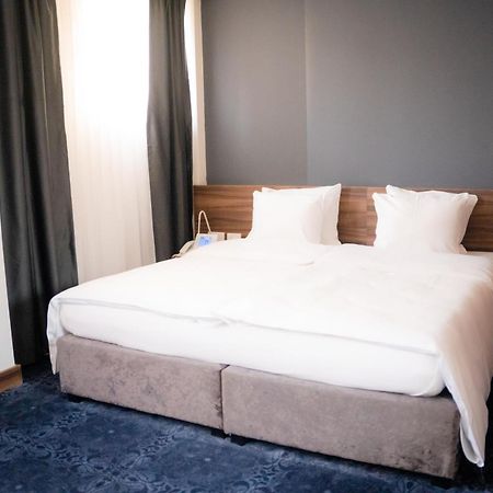Olivia Rooms Belgrade Exterior photo
